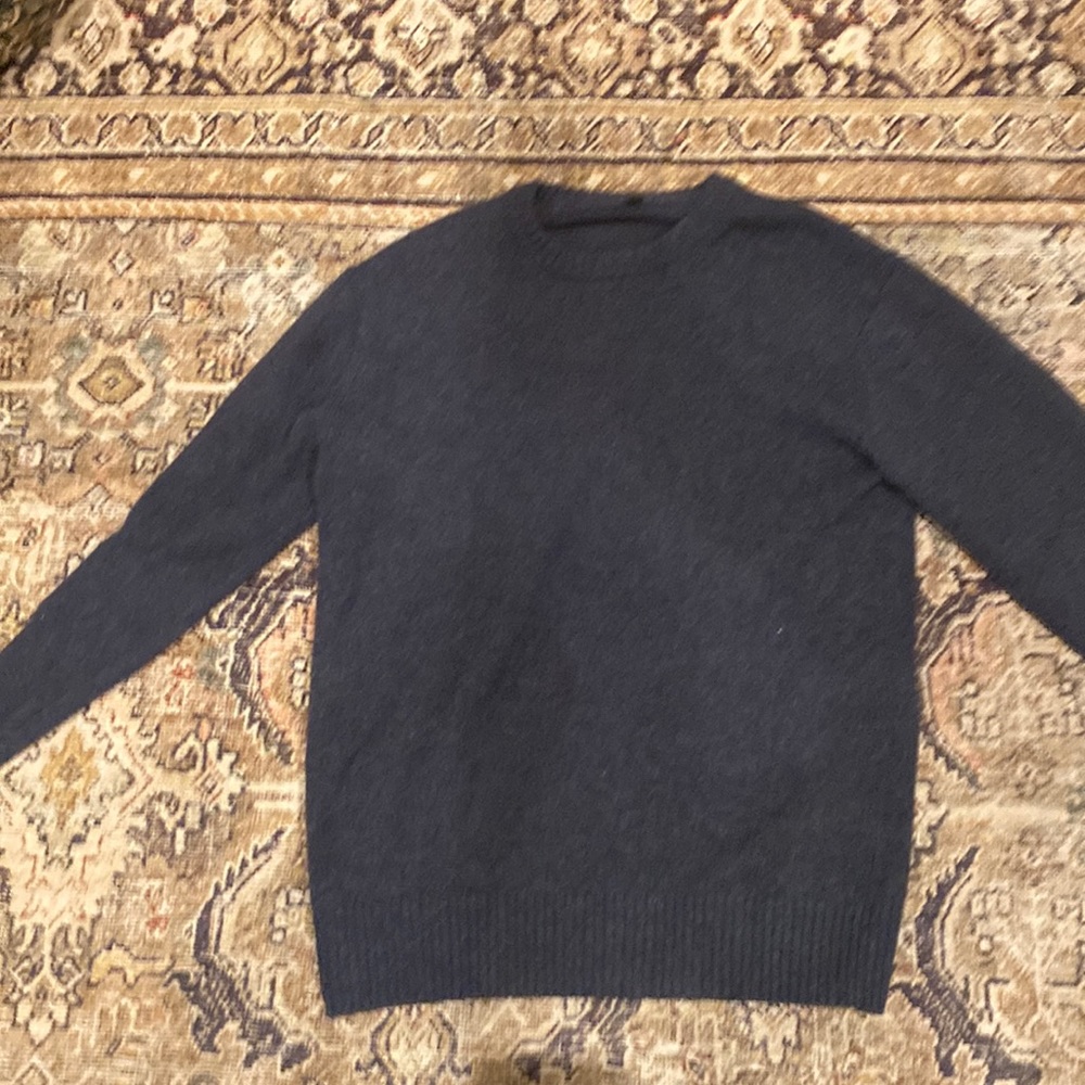 Muji sweater